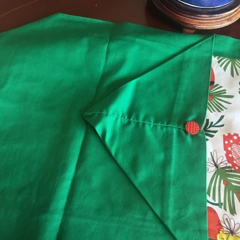 Handmade Holiday. Runner  - Picture 4 of 6